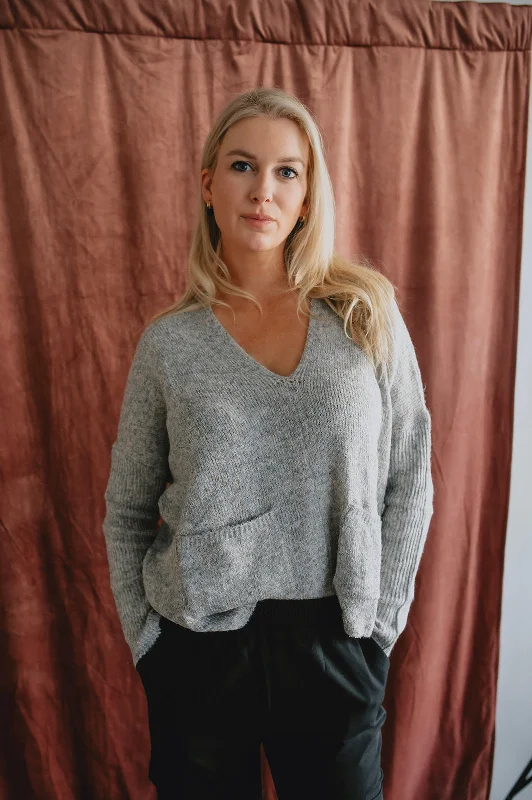 mustard wool pullover sweater -forest green pullover sweater -The Robin Pocket Sweater - Grey