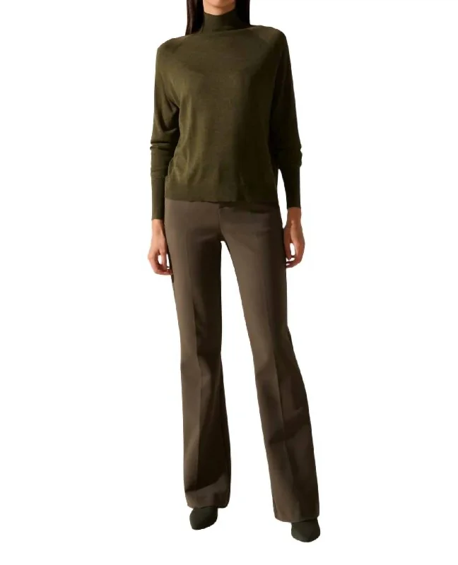 black chino pants polished -Laure Trouser In Smoked Green