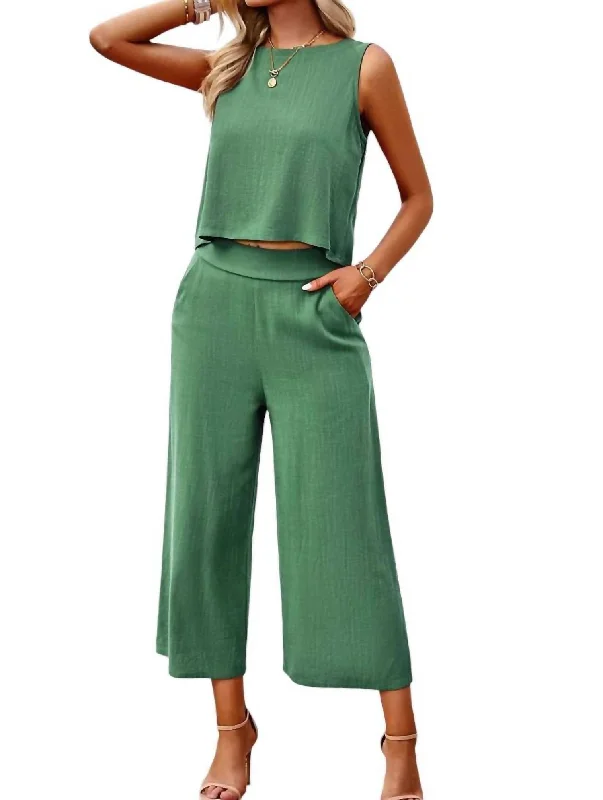 red wide leg pants trendy -Sleeveless Cropped Top And Wide Pants Set In Green